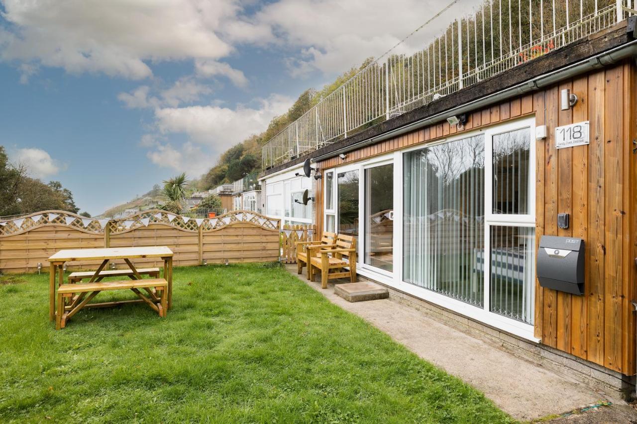 Captivating 2-Bed Villa in Millendreath near Looe Eksteriør bilde